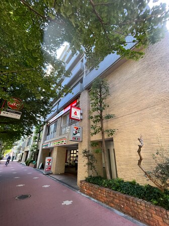 白金台アパートメントの物件内観写真